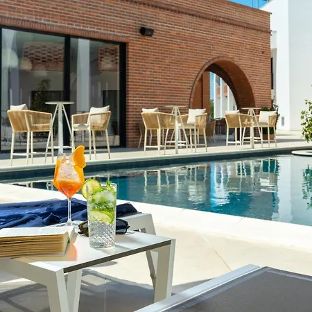 Mercure Conacul Cozieni Hotel 4*