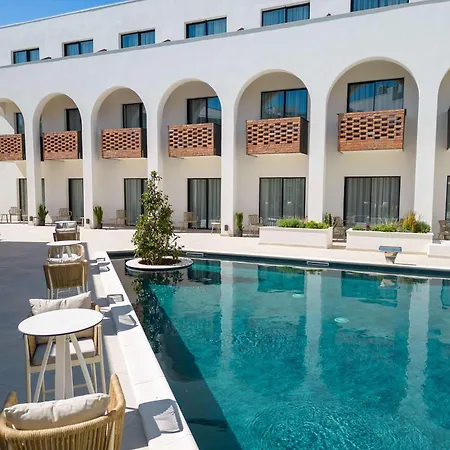 Hotel Mercure Conacul Cozieni Pasarea
