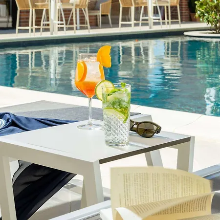 Hotel Mercure Conacul Cozieni 4*