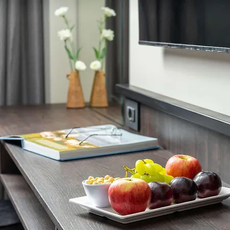 Mercure Conacul Cozieni Hotel Pasarea