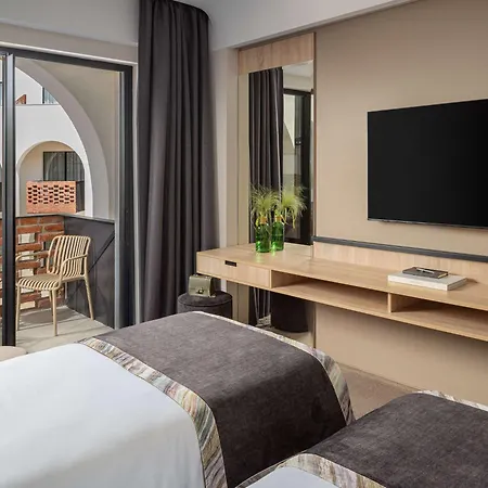 Mercure Conacul Cozieni Hotel 4*