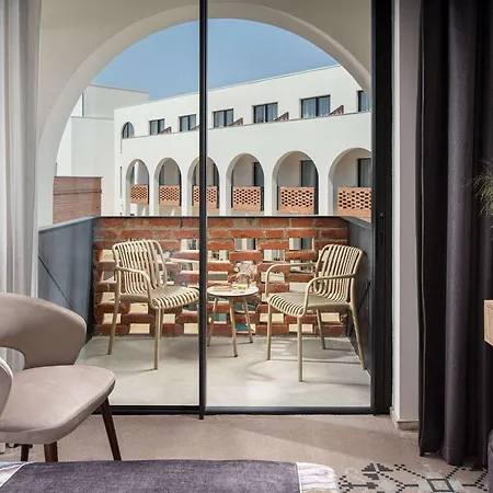 Mercure Conacul Cozieni 4*